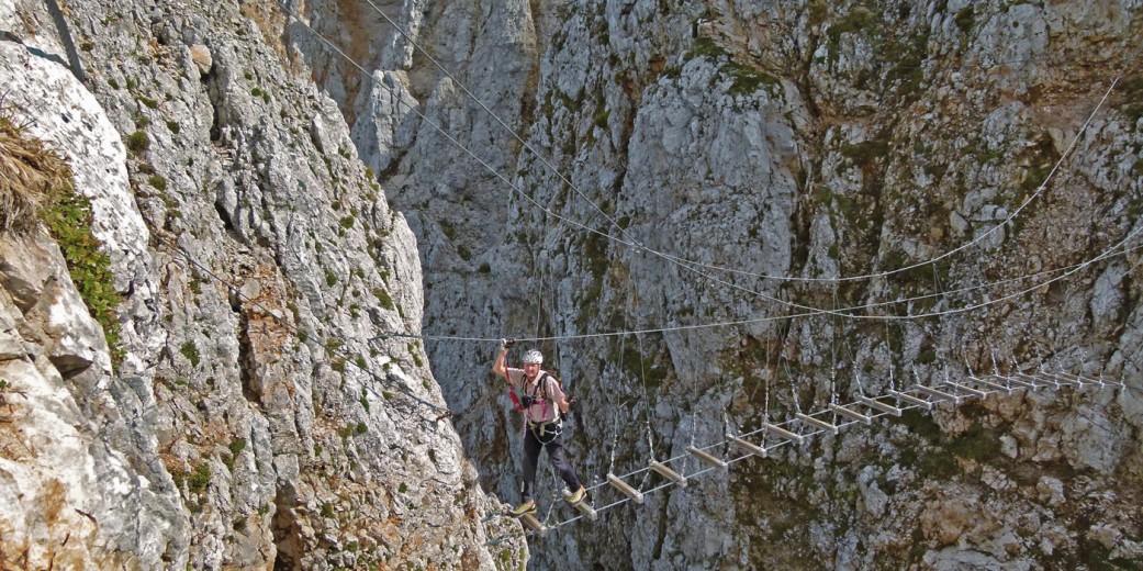 Hängebrücke am Klettersteig auf den Koschutnikturm