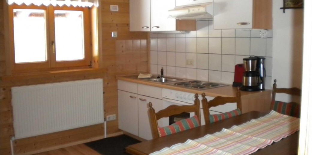 Küche der Ferienwohnung Rofan