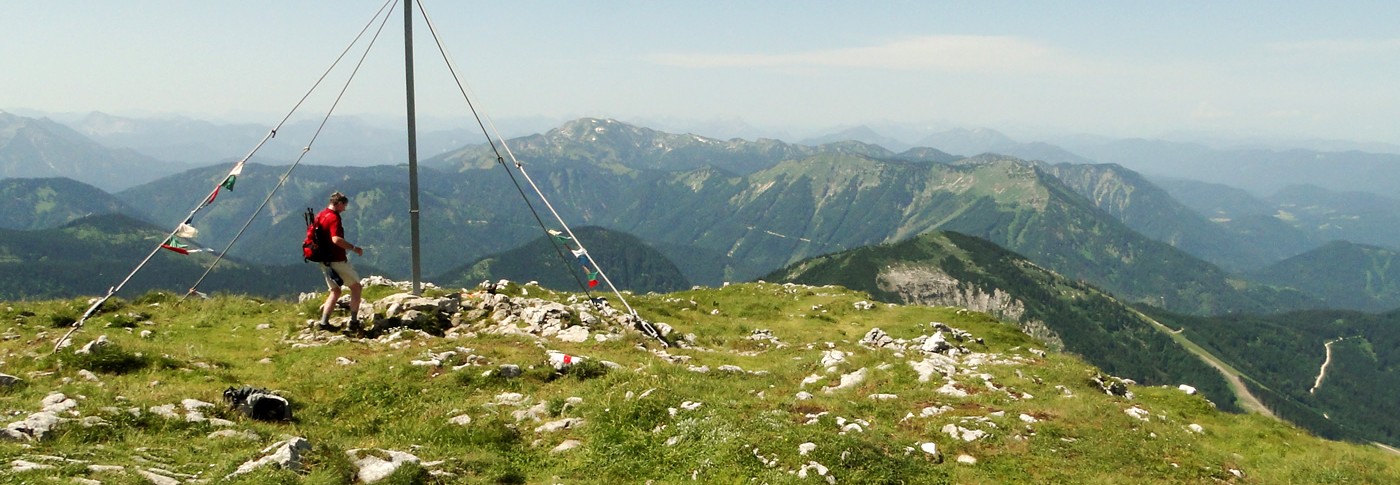 Am Ötscher-Gipfel (1.893 m)