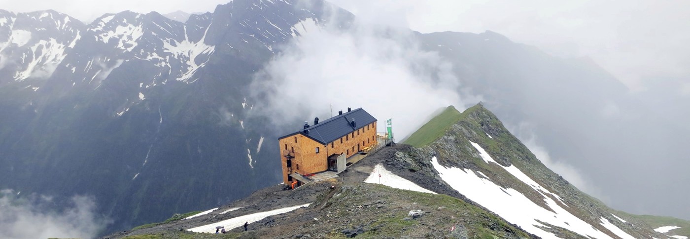 Hannoverhaus (2.565 m)