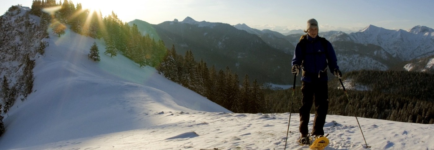 Mit Schneeschuhen auf den Hirschberg