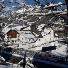 Der Schlickenhof im Winter